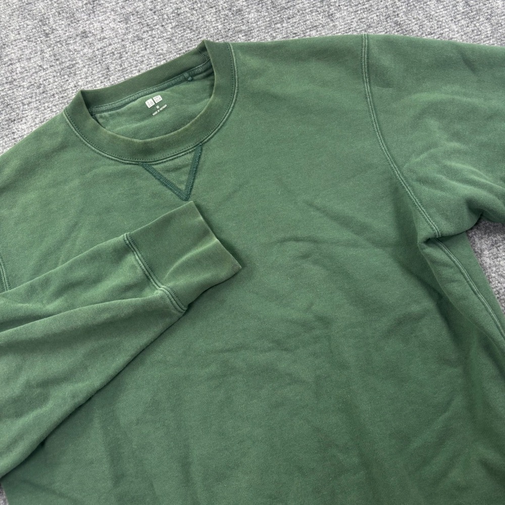 Uniqlo Sweatshirt Medium Green Crewneck Long Sleeve Pullover Mens